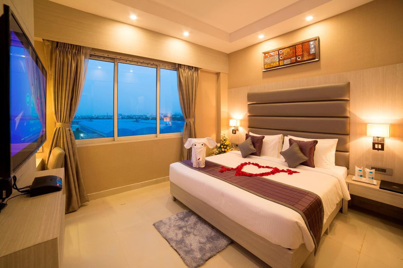 Golden Tulip Saltlake Kolkata Exterior photo